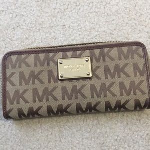 Michael Korda wallet